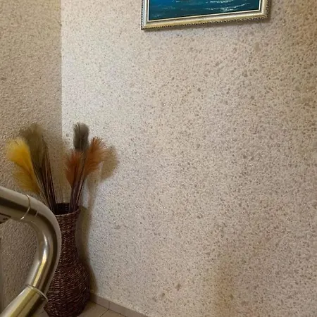 Lägenhet нели *