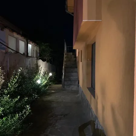 Apartment нели Ravadinovo